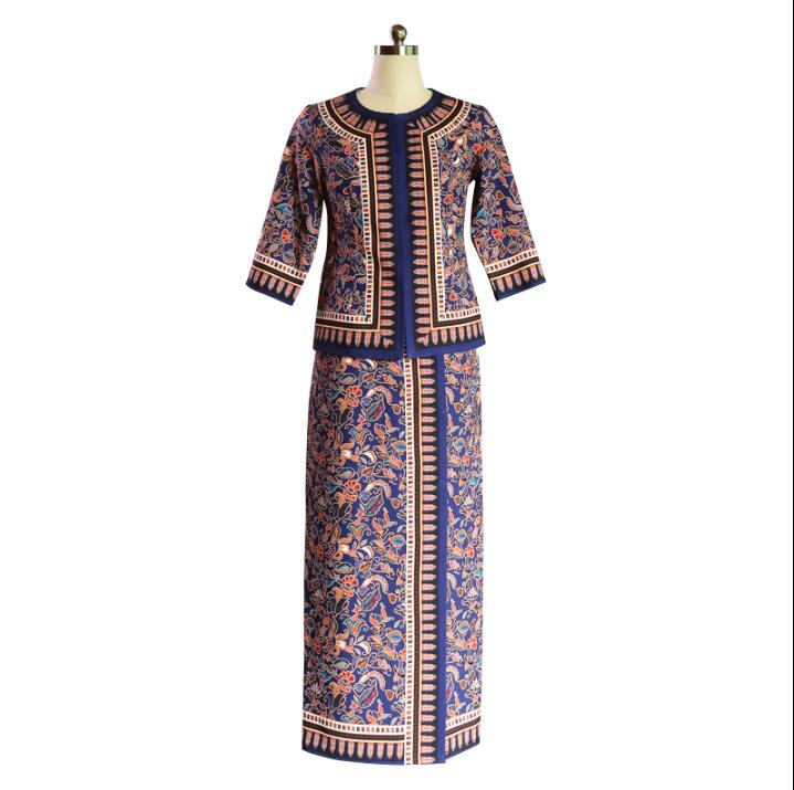 Batik Sarong Wrap - Singapore Airlines Flight assistant Dress sud-est