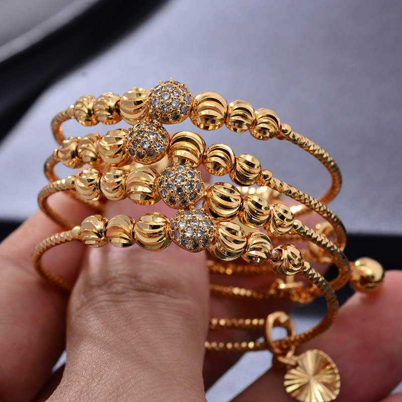 Ethnic Fashion Dubai - Set di 4 Bracciali Etnici in