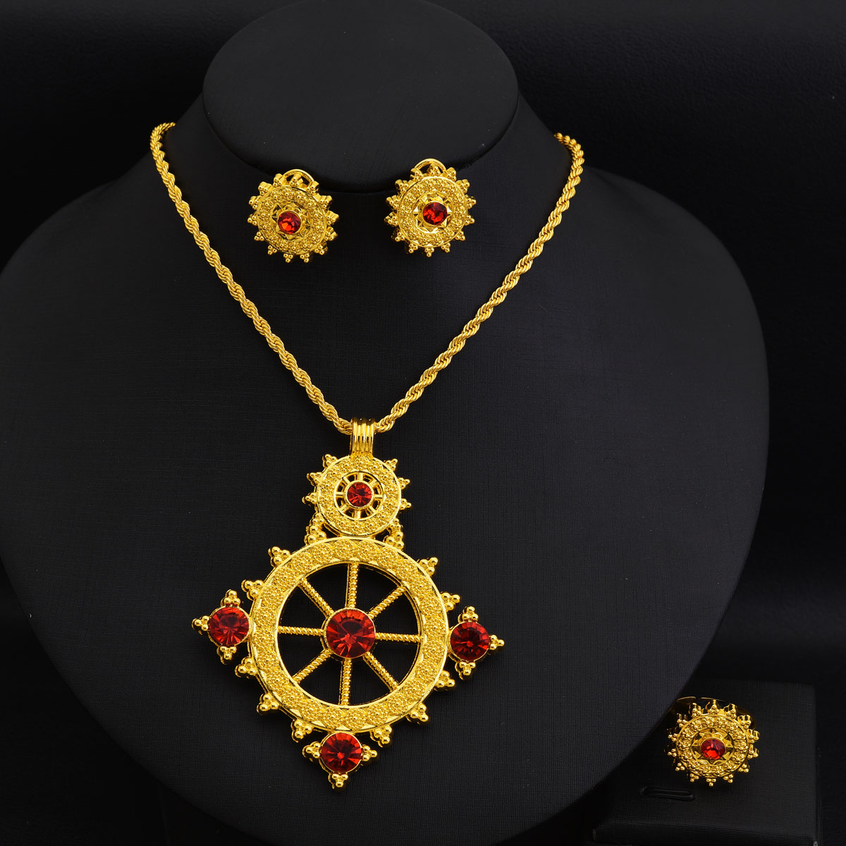 Ethnic Fashion Dubai - Dubai Africa Colore dorato Set di